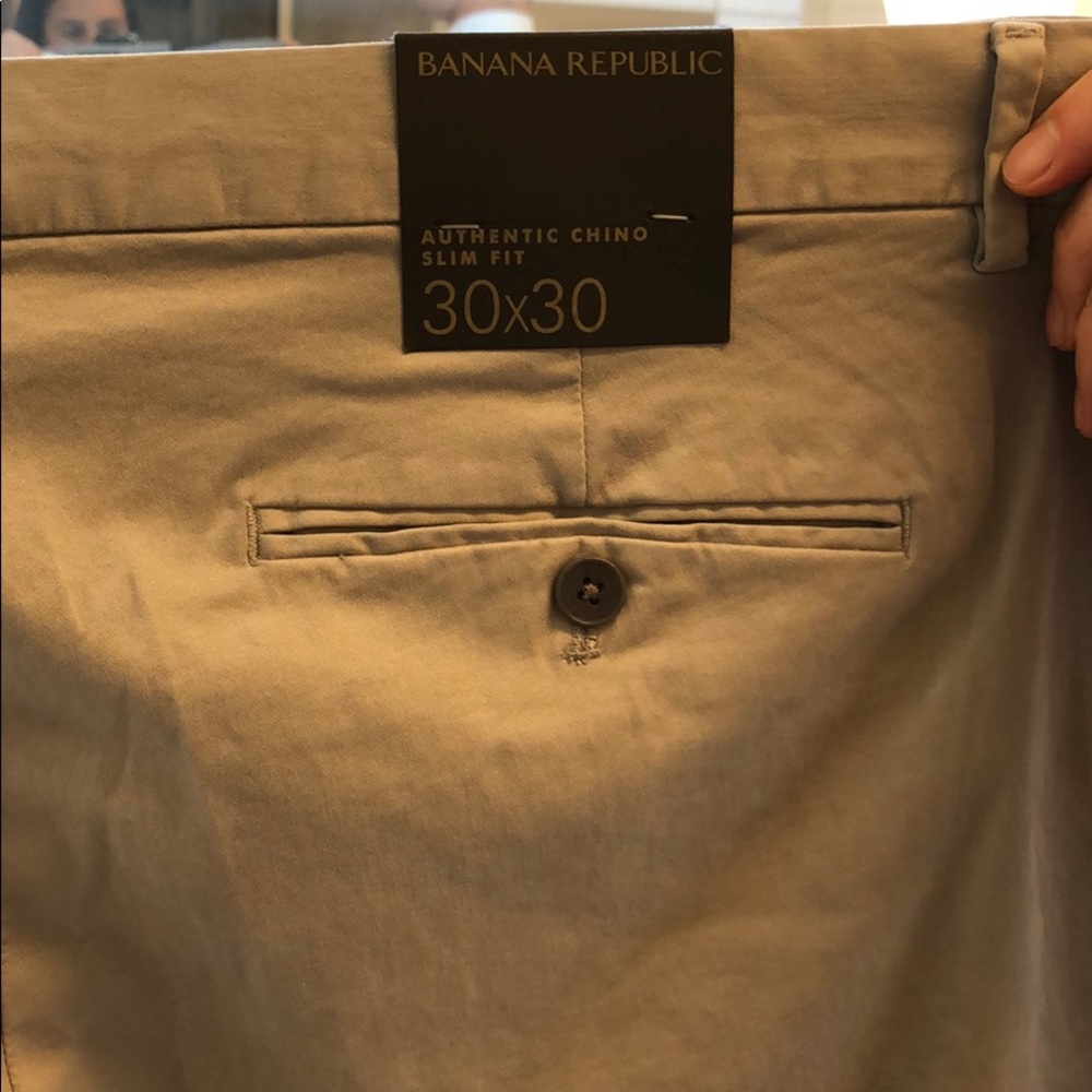 Banana Republic Men’s Chino Slim Fit Pants - Picture 3 of 3
